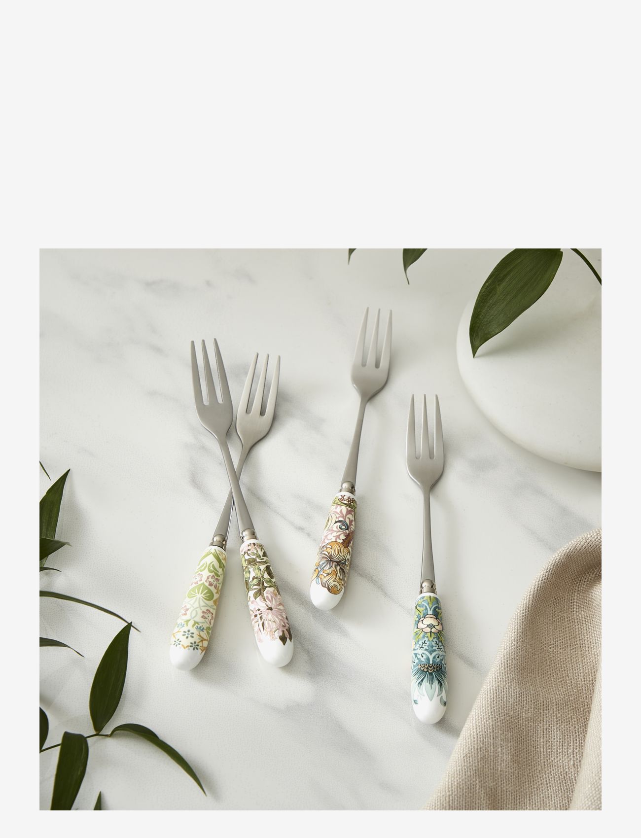 Morris & Co - William & Morris  Pastry Forks - forks - multi - 5