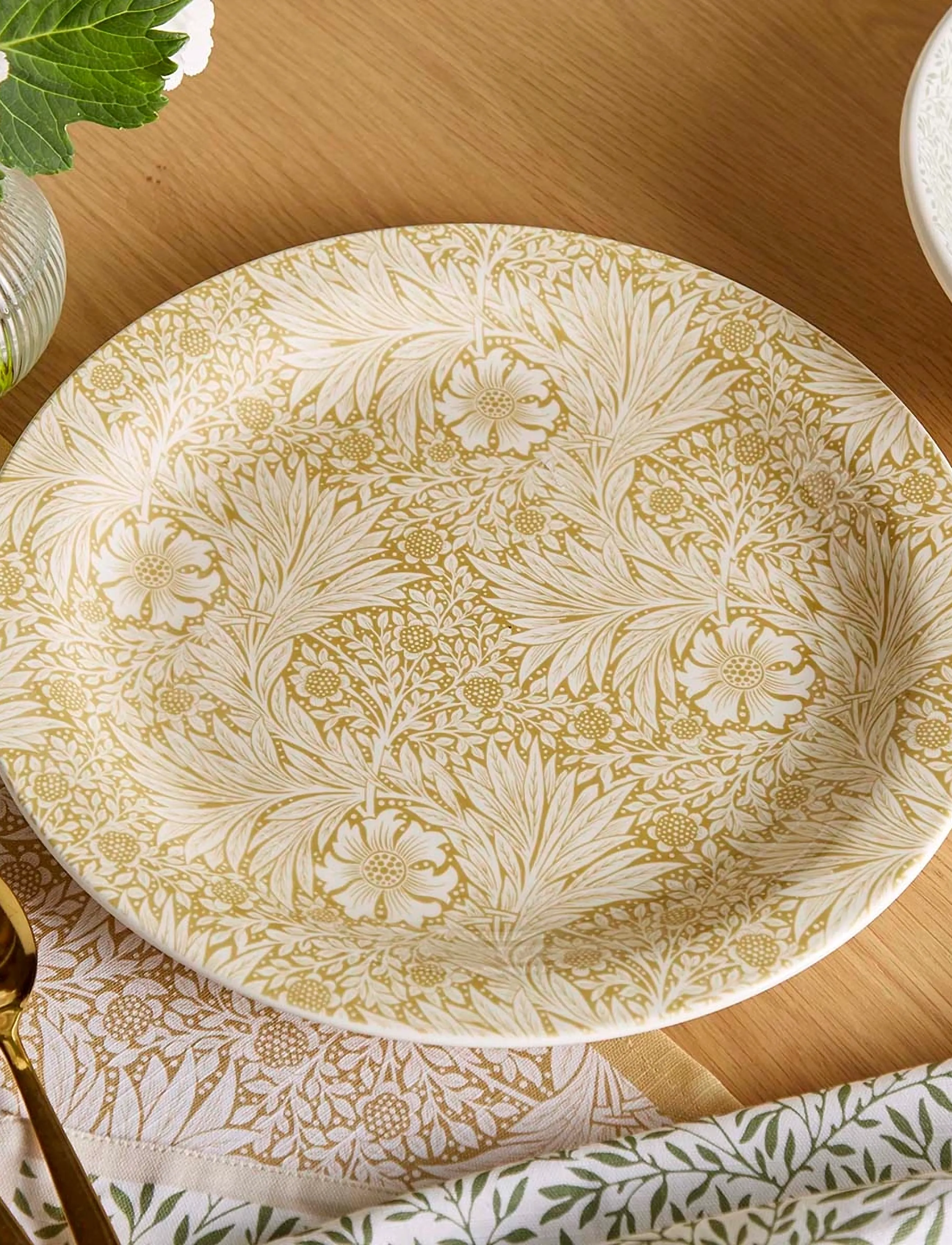 Morris & Co Platter Marigold, 34 cm, Serving Dishes, Gelb - Platters, Homeware