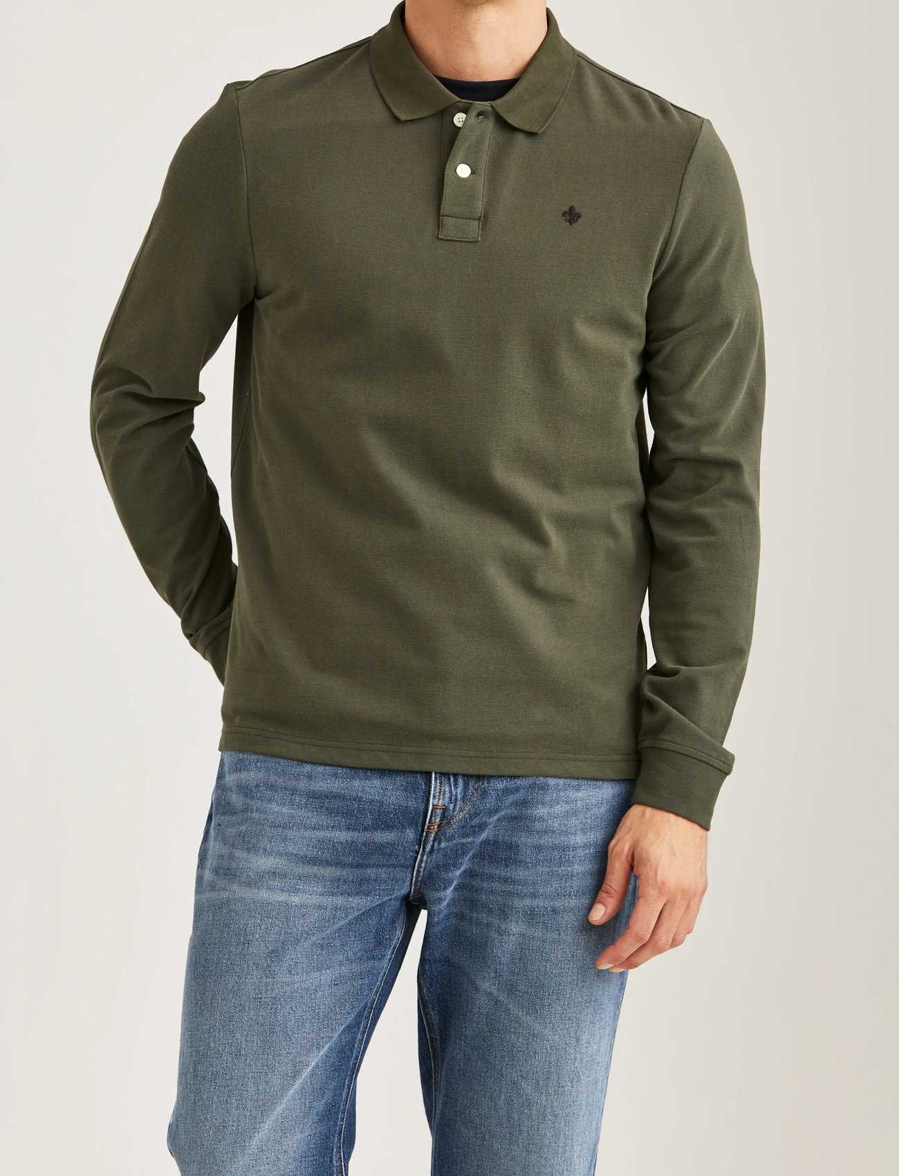 Khaki green