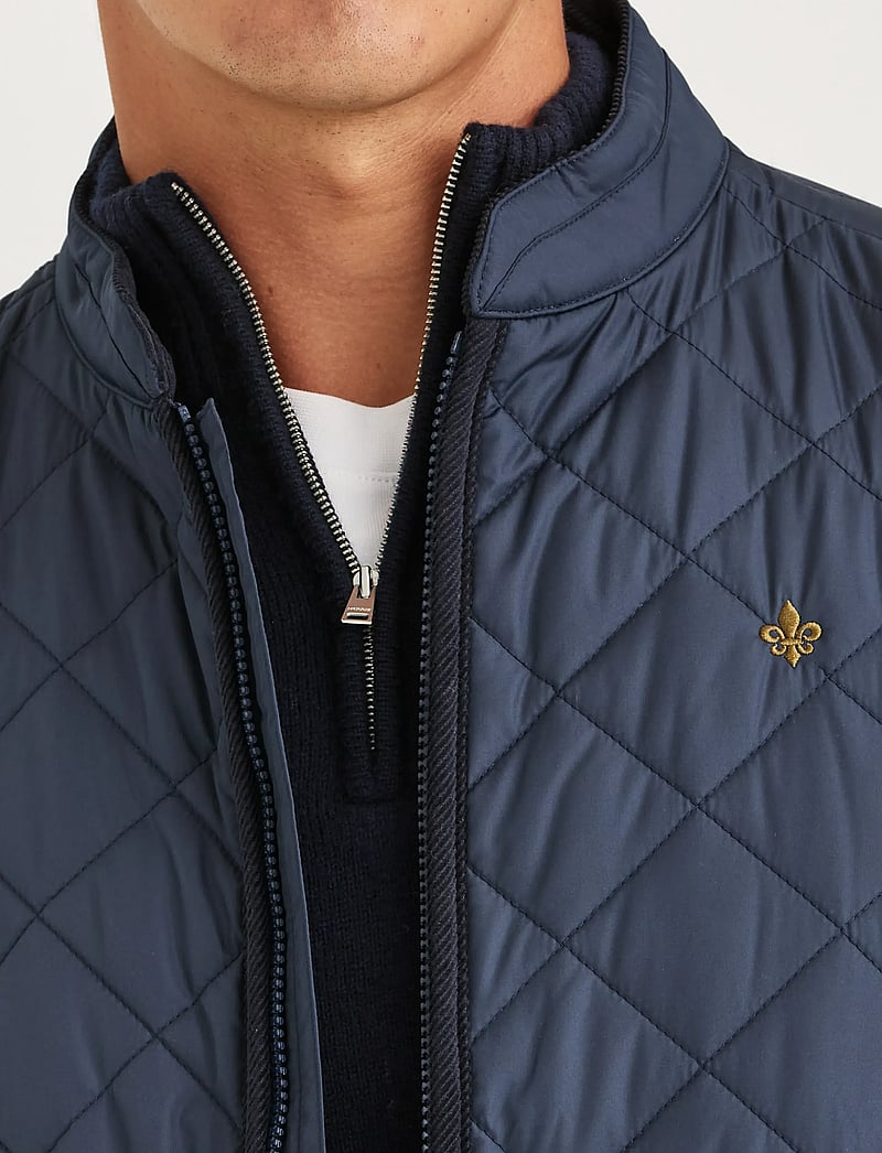 Morris - Teddy Quilted Vest - vests - old blue - 5