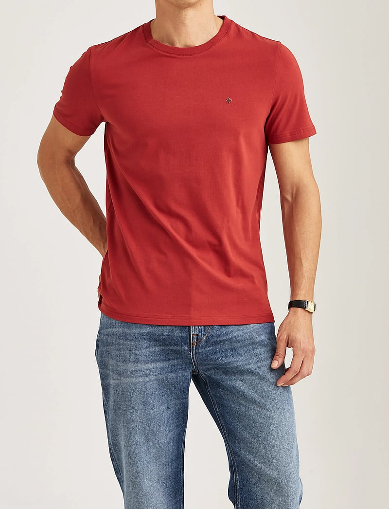Morris - James Tee - kortärmade t-shirts - red - 0