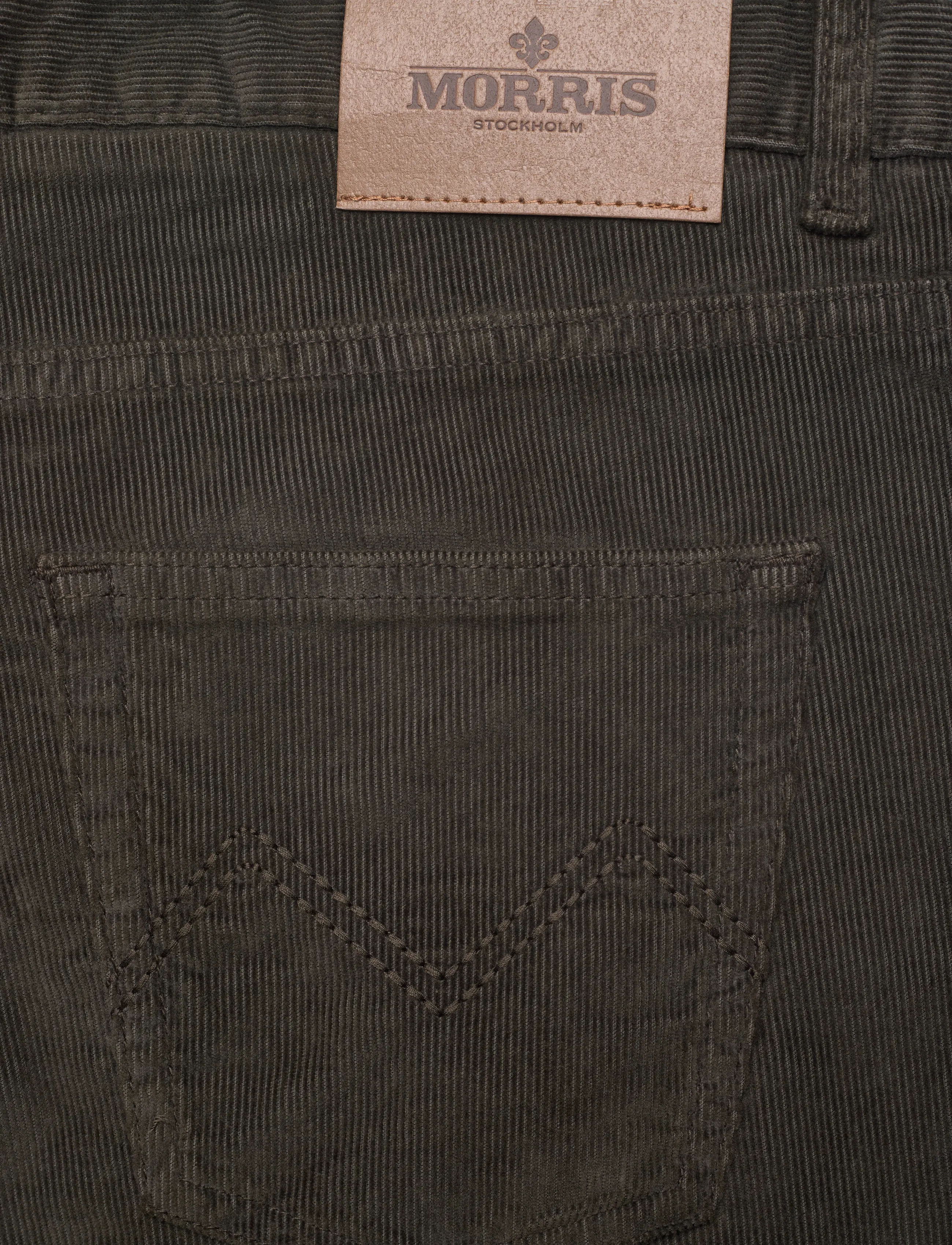 Morris - James Cord 5 Pocket - casual trousers - olive - 4