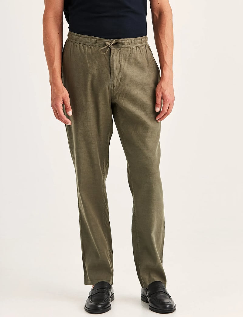 Morris - Fenix Linen Trouser - linen trousers - olive - 0