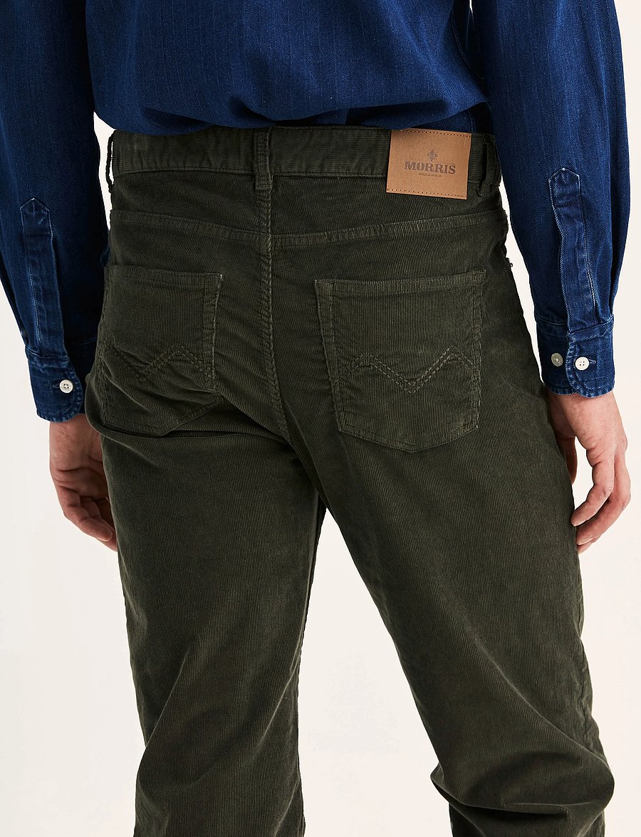 Morris - James Cord 5-Pocket - casual trousers - olive - 4