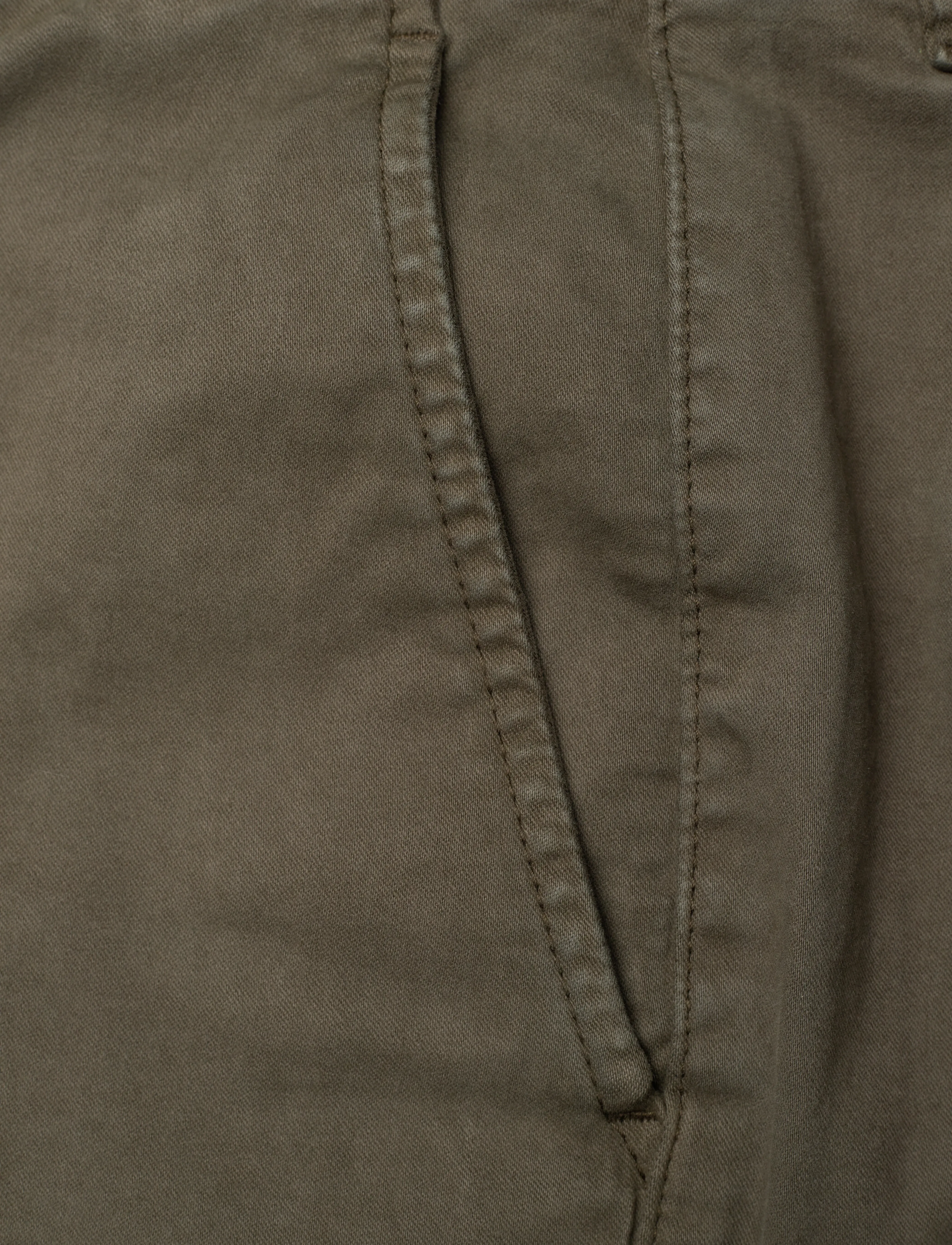 Morris - Jeffrey Brushed Shorts - chinos shorts - olive - 2
