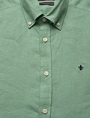 Morris - Douglas Linen Shirt-Classic Fit - peruskauluspaidat - green - 2