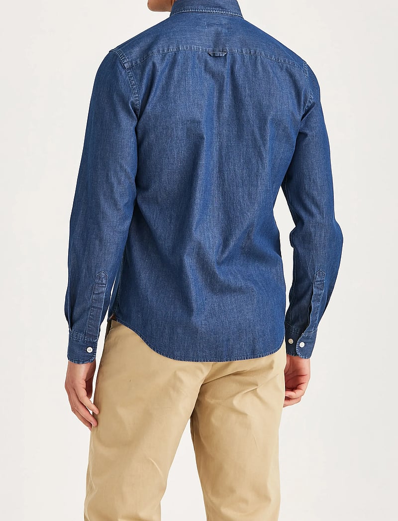 Morris - Light Denim Shirt-Slim Fit - denimowe koszulki - blue - 4