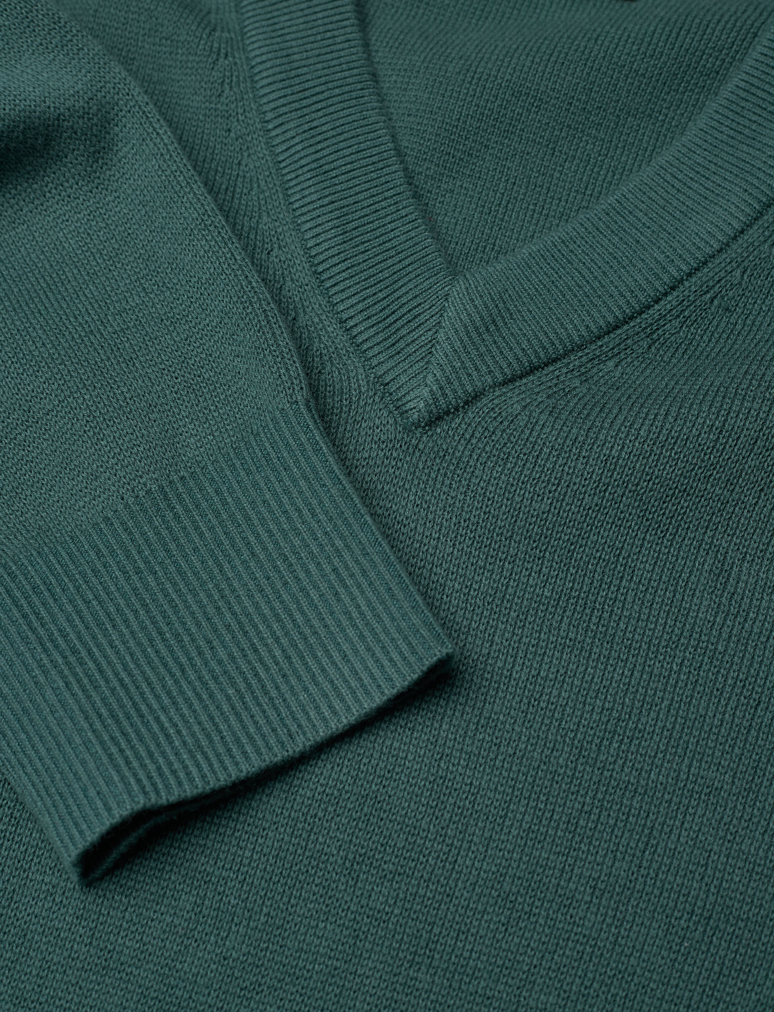 Morris - Hilyard Vneck - green - 2