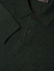 Morris - Merino Polo Knit - dzianinowe bluzki polo - olive - 2