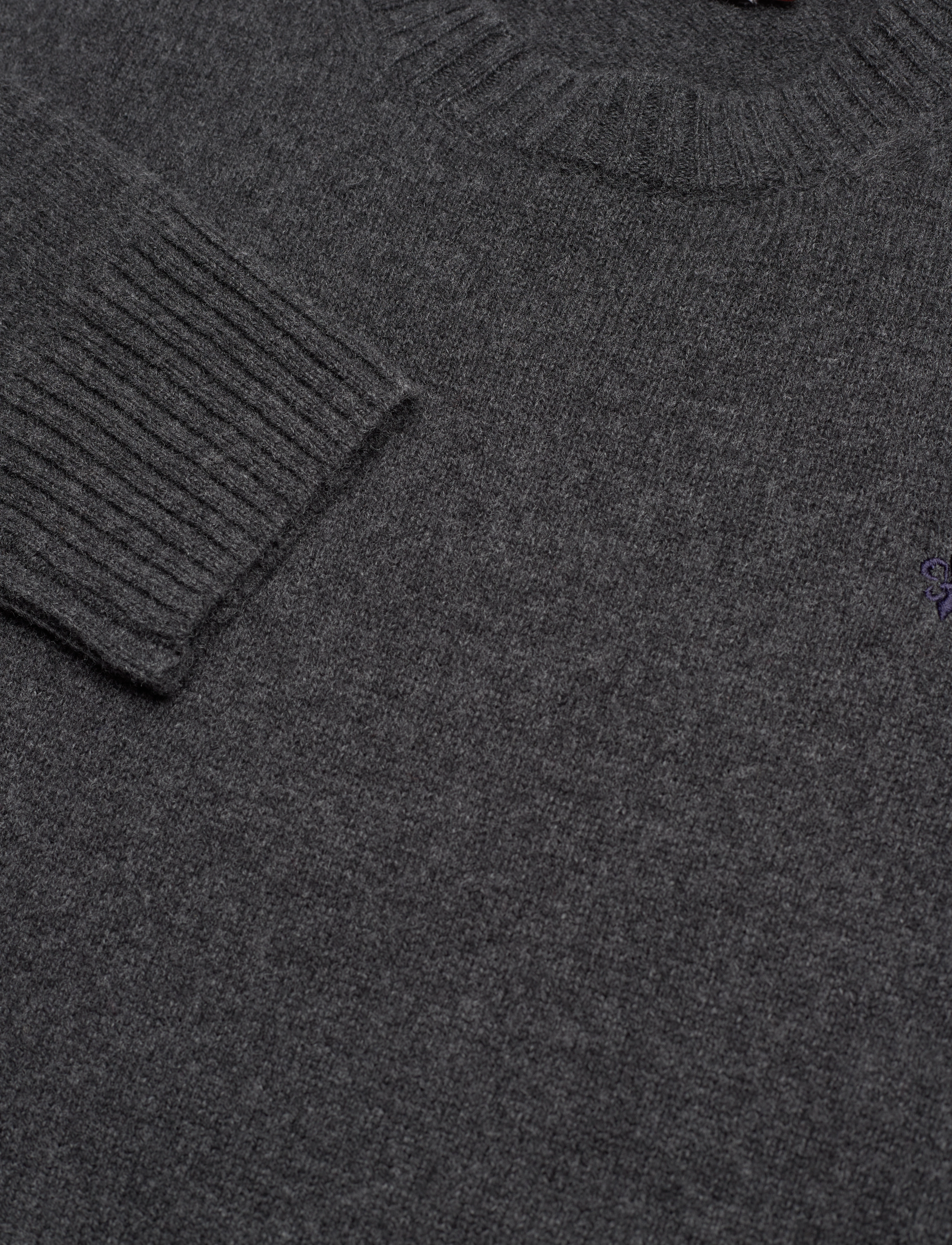 Morris - Kieran Oneck - grey - 2
