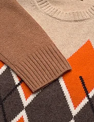 Morris - Ayle Oneck - megztinis su apvalios formos apykakle - camel - 2