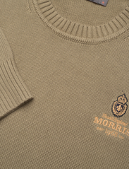 Morris - Carter Oneck - basic-strickmode - olive - 2