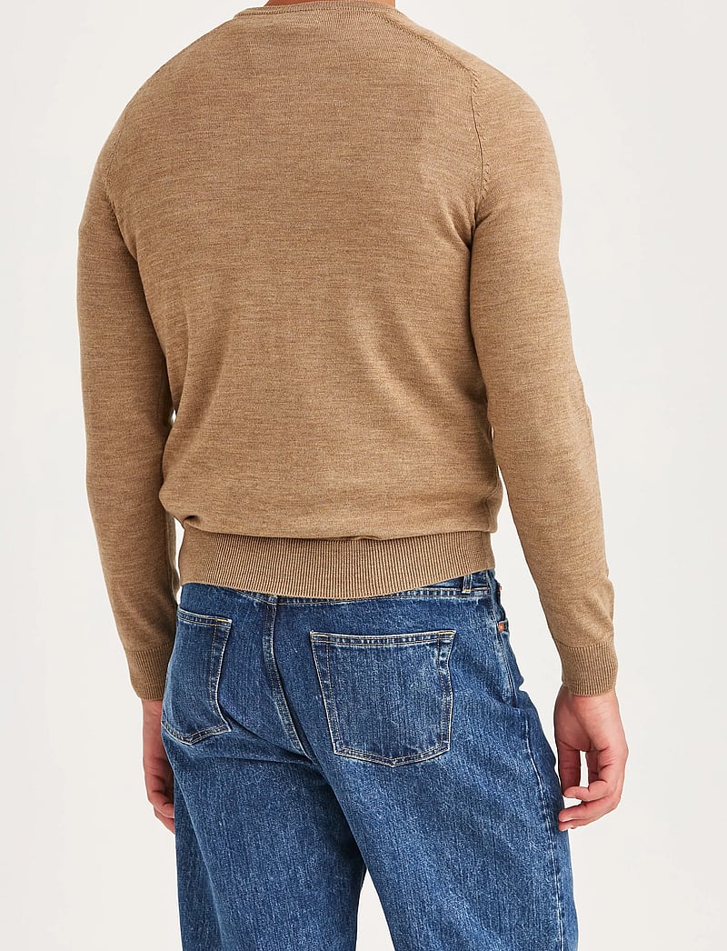 Morris - Merino Oneck - rund hals - camel - 4