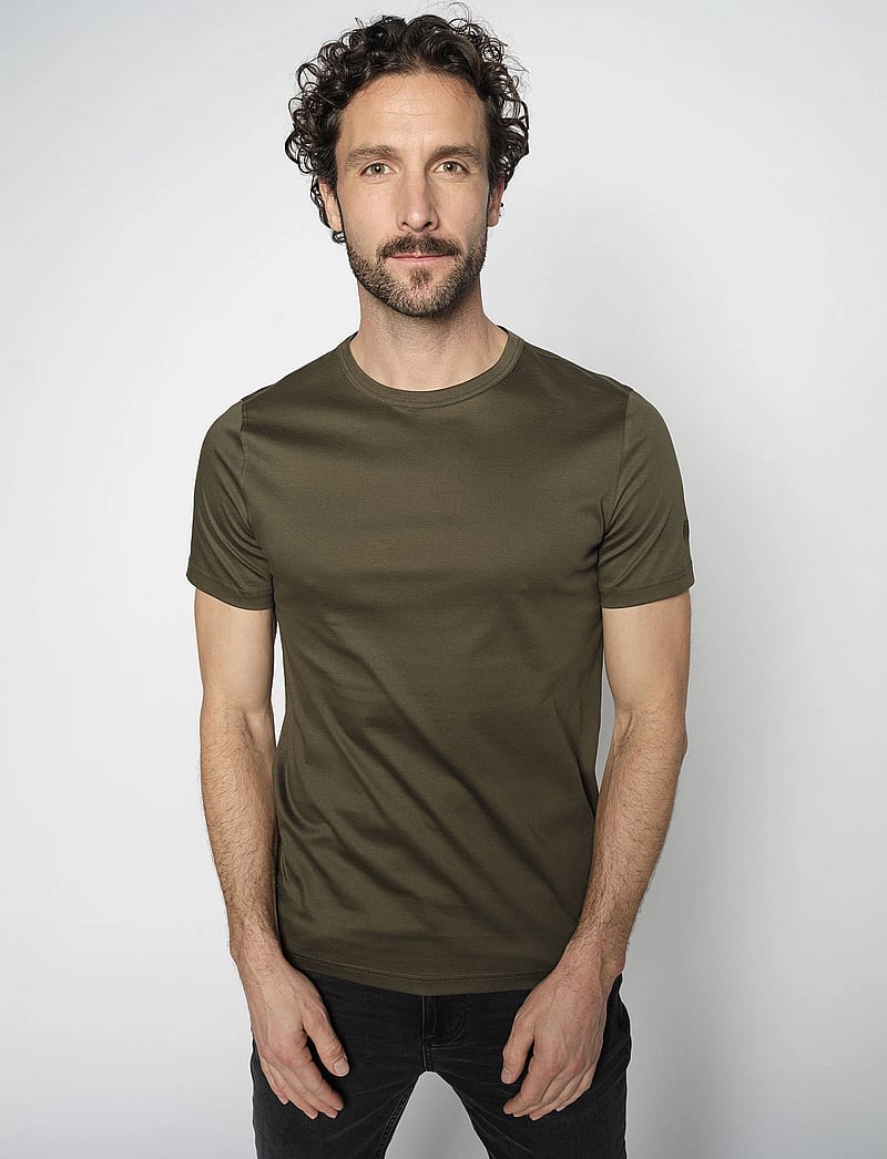 Mos Mosh Gallery - Perry Crunch O-SS Tee - kortärmade t-shirts - army - 0