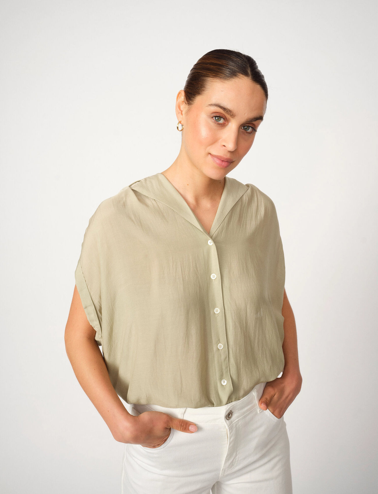 Khaki green