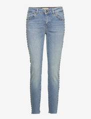 MOS MOSH - Sumner Vintage Jeans - kitsad teksad - light blue - 0