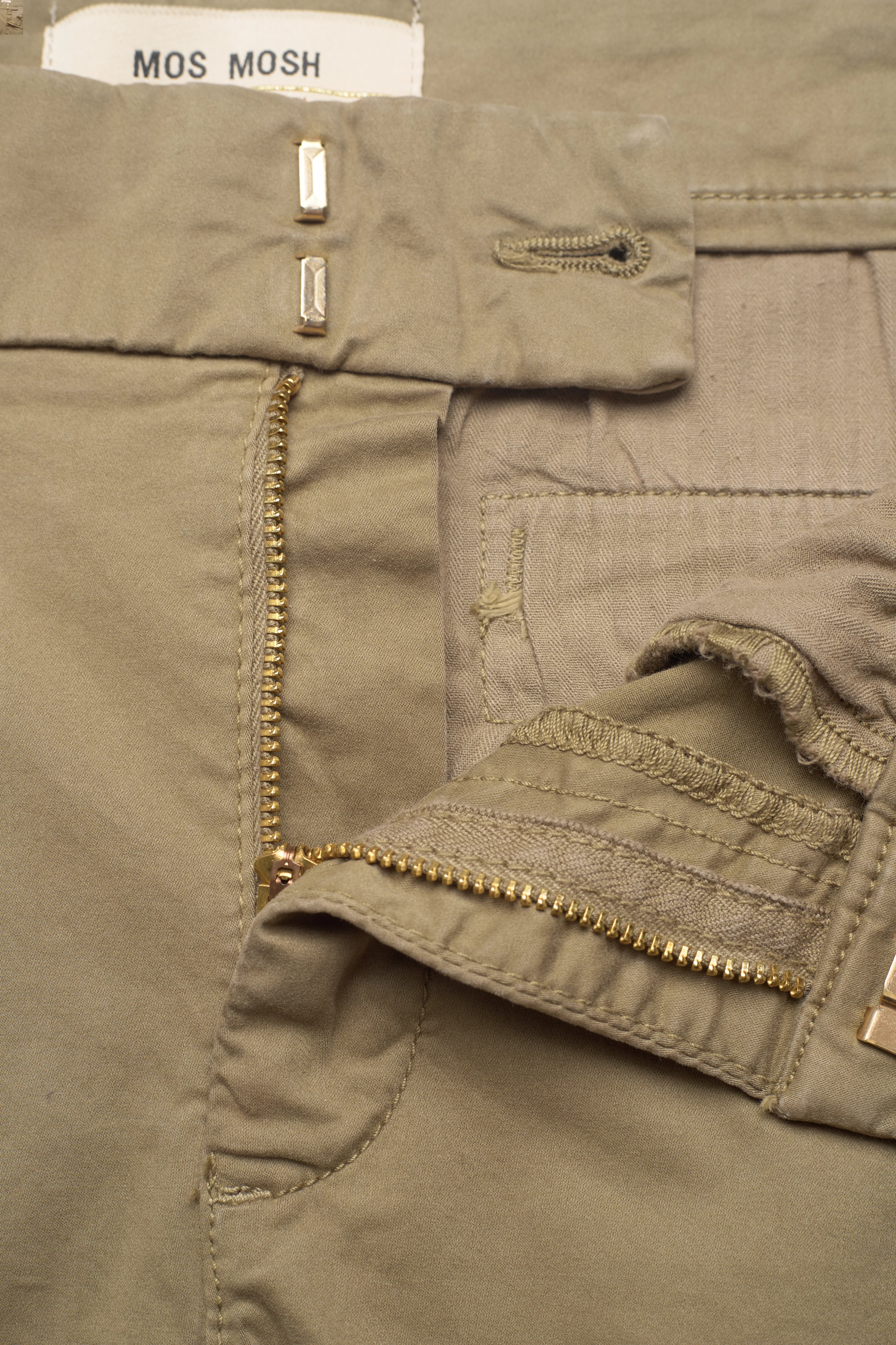 MOS MOSH - Adley Shorts - dusky green - 3