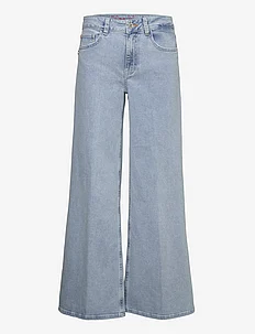 Hailee Boyd jeans, MOS MOSH