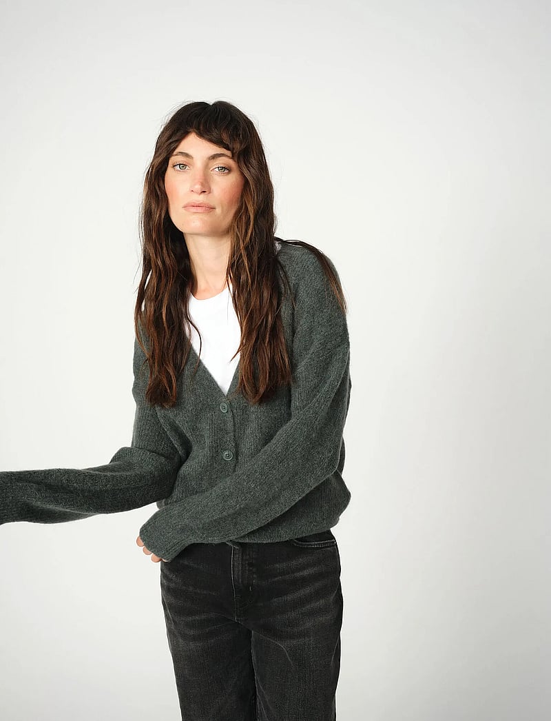 MOS MOSH - MMThora V-Neck Knit Cardigan - kardiganid - urban chic - 3