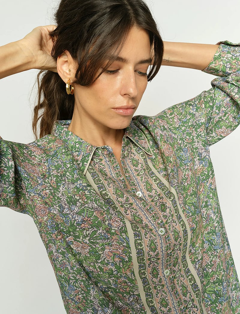 MOS MOSH - MMKana Flowish Orchid Shirt - langærmede skjorter - turf green - 0