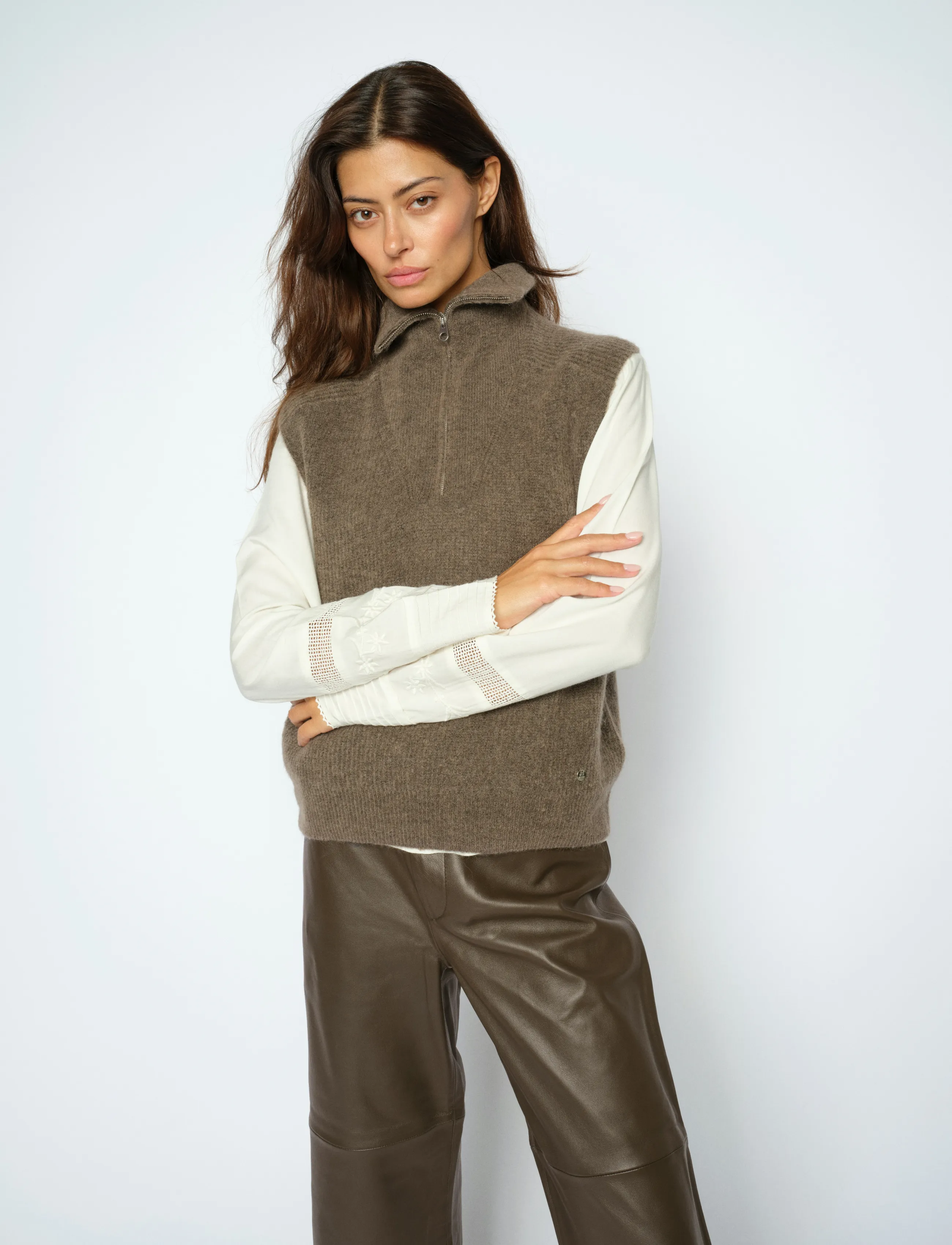 MOS MOSH Mmthora Highneck Sl Knit, Kvinder, Højhalset Strikvest, Brun, Str: S