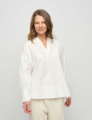 Moshi Moshi Mind - light shirt poplin - krekli ar garām piedurknēm - white - 2