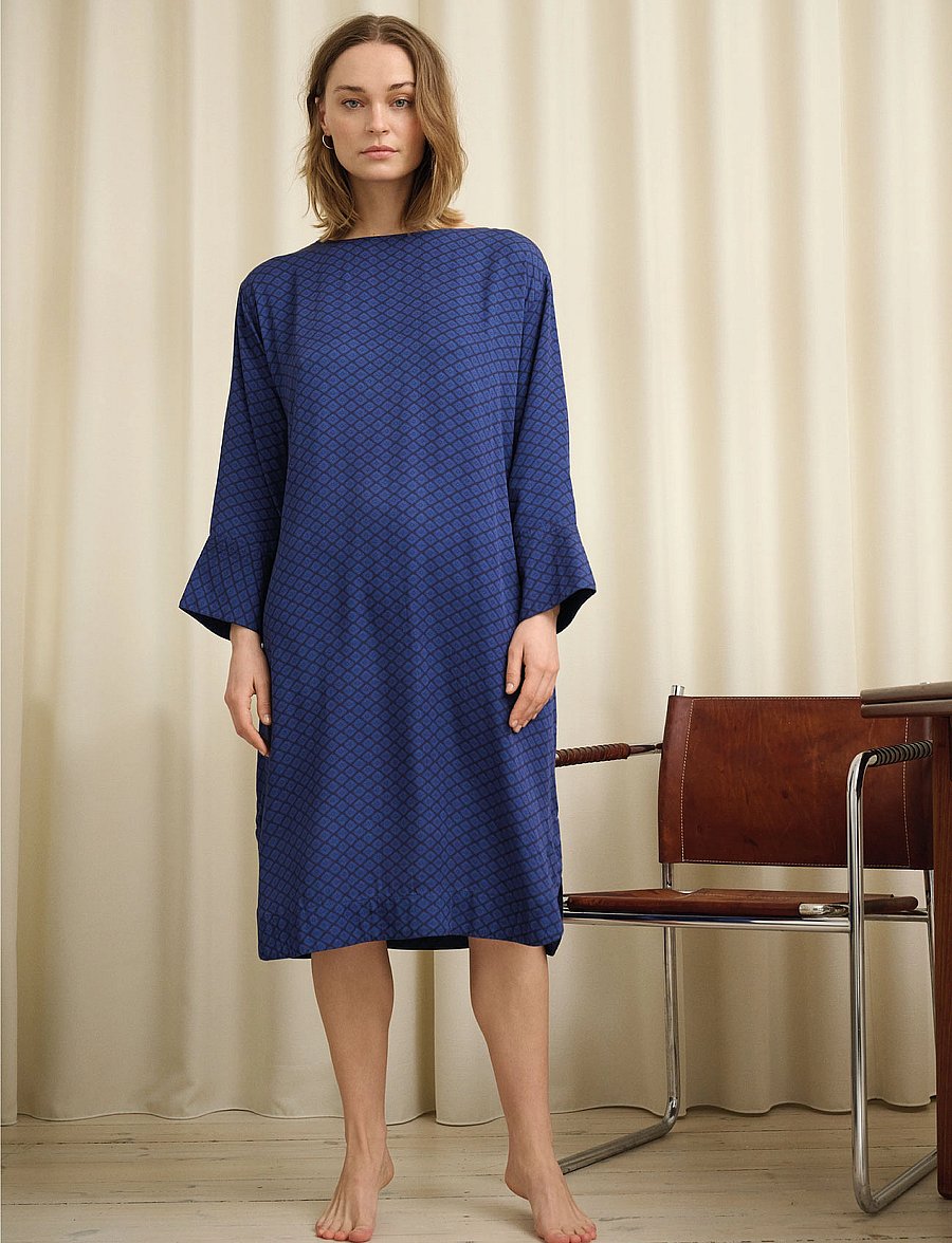 Moshi Moshi Mind - beyond dress silky - midi kjoler - navy / blue - 0