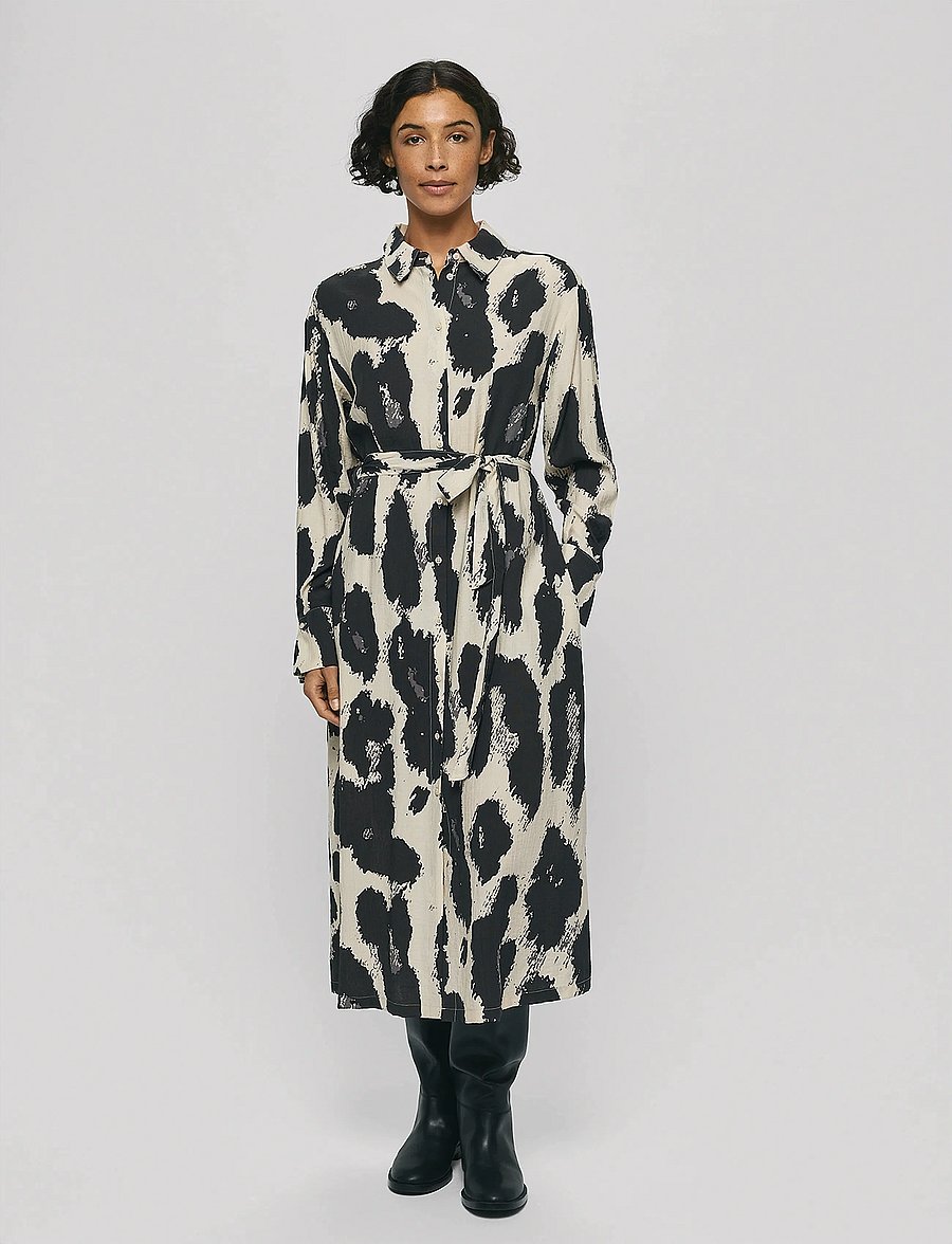 MSCH Copenhagen - MSCHKaralie Jusia Shirt Dress AOP - robes d'été - licorice leo - 0