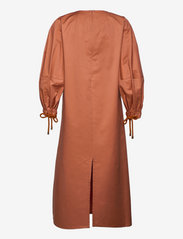 Mother of Pearl - JOSIE DRESS - midi kjoler - sepia brown - 1