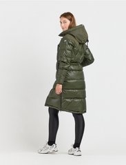 Mountain Works - WS COCOON DOWN COAT - winter coats - shiny military - 6