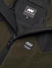 Mountain Works - PILE FLEECE VEST - outdoor & rain jackets - military - 2