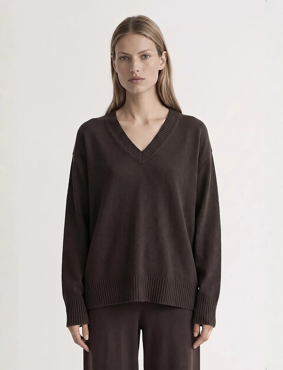 Movesgood - Venny V-neck Dark Brown L/XL - stickade tröjor - dark brown - 0