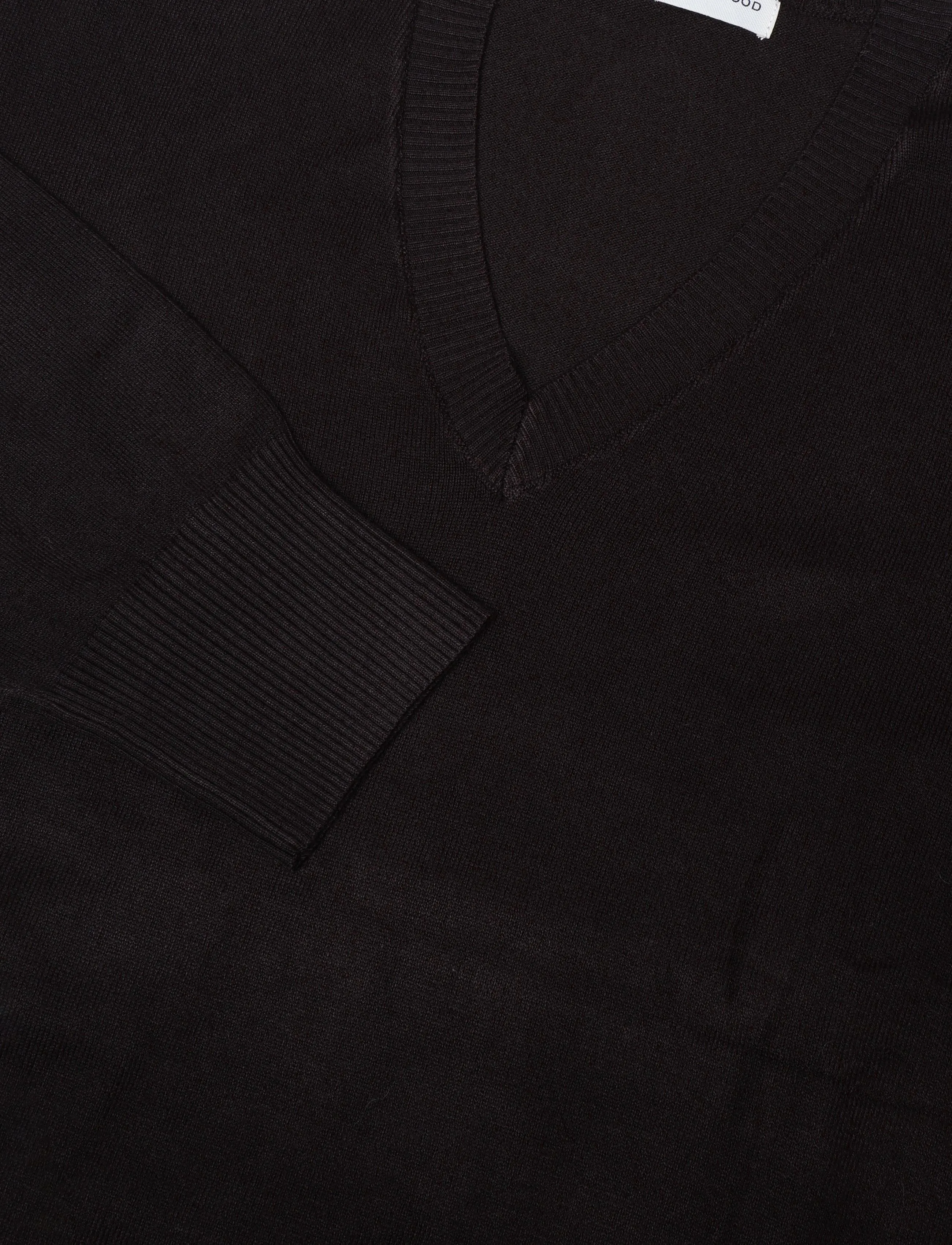 Movesgood - Venny V-neck Dark Brown L/XL - dark brown - 4