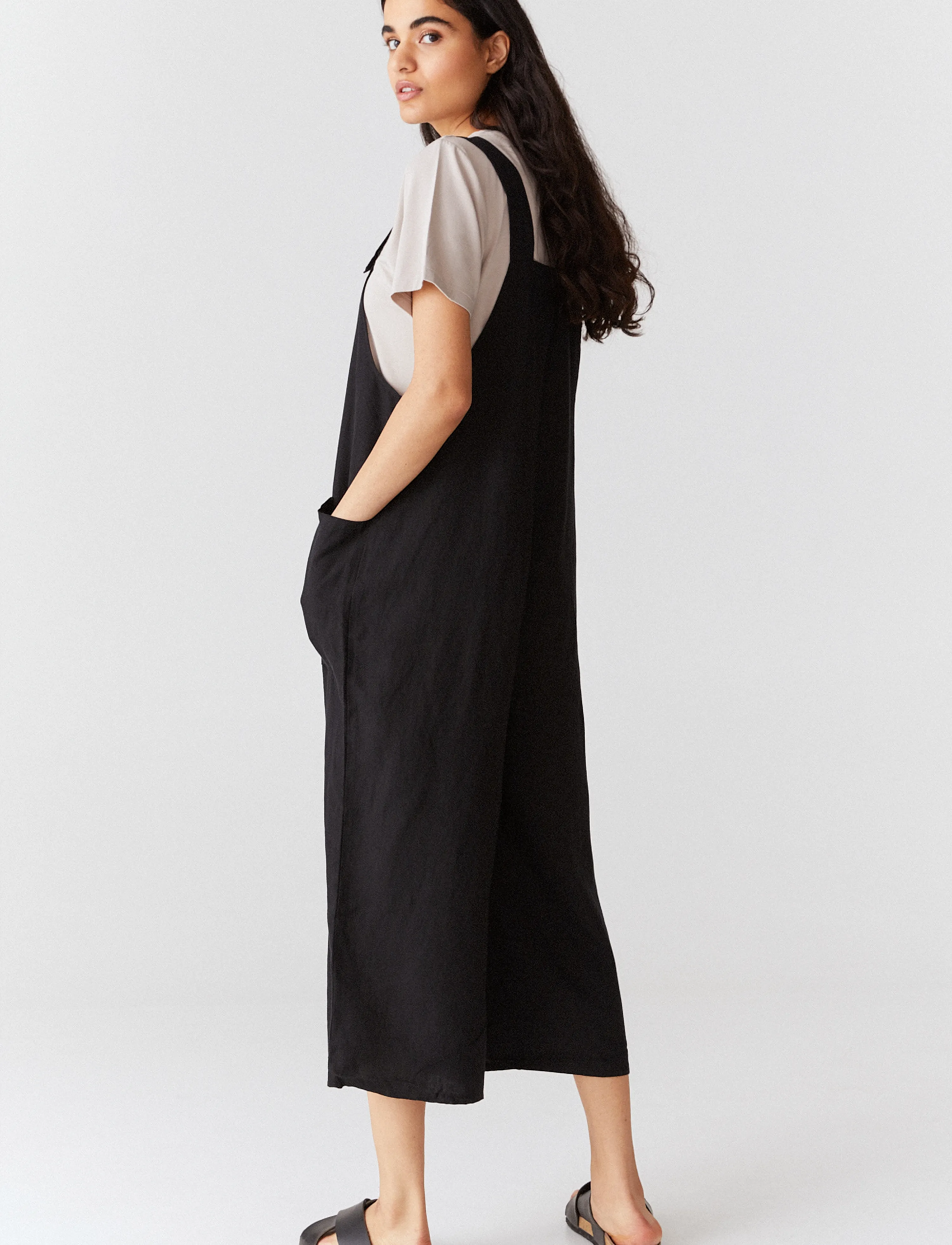 Movesgood - Hansa Suit - black - 4