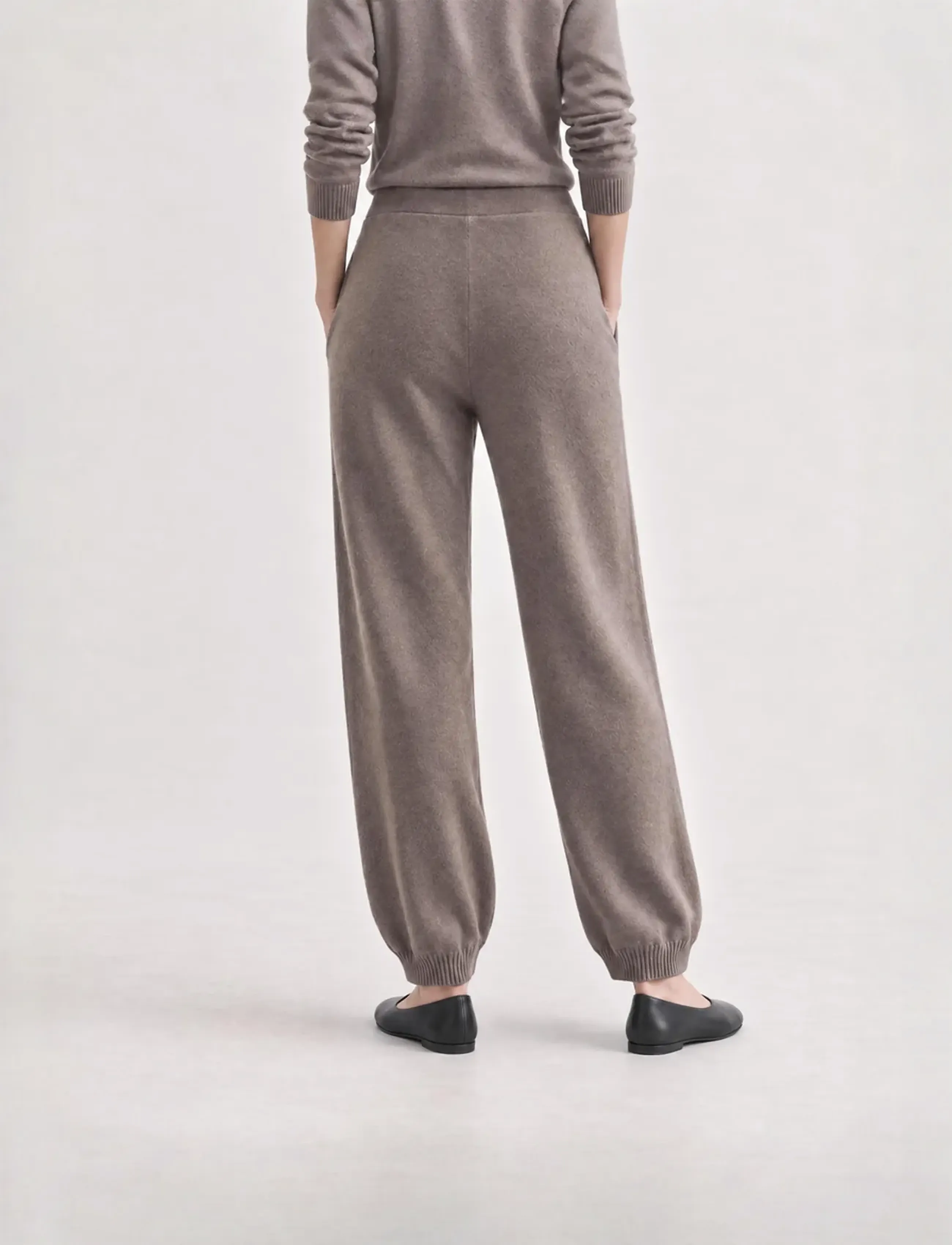 Movesgood - Venny Trousers Brown L/XL - hosen mit geradem bein - brown - 3