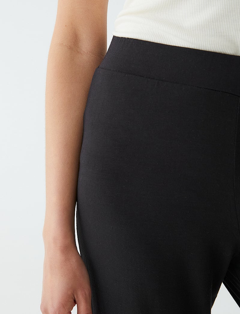 Movesgood - Widdy Trousers - alt laiad püksid - black - 4