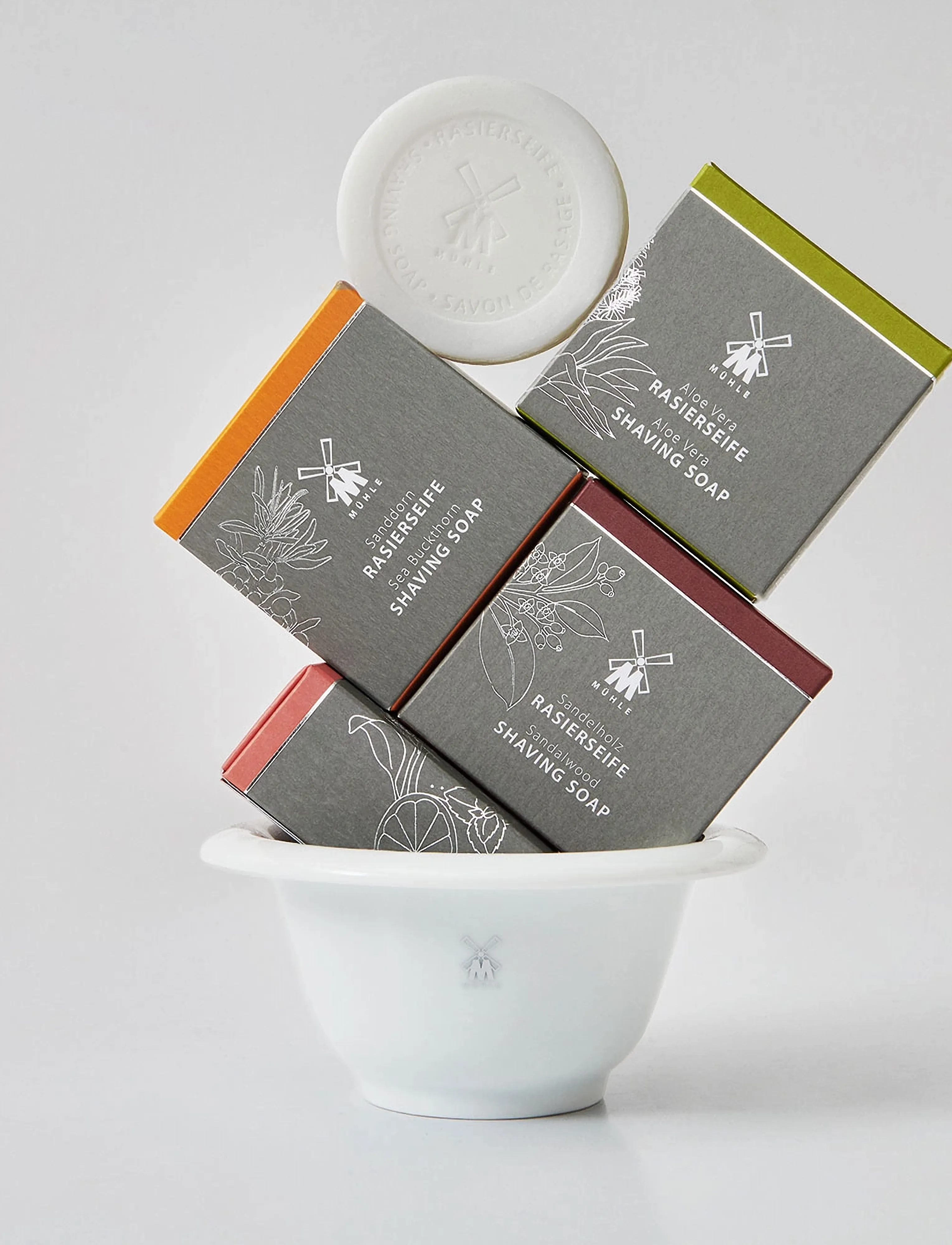 Mühle Shaving - Sandalwood Shaving Soap - grey - 4