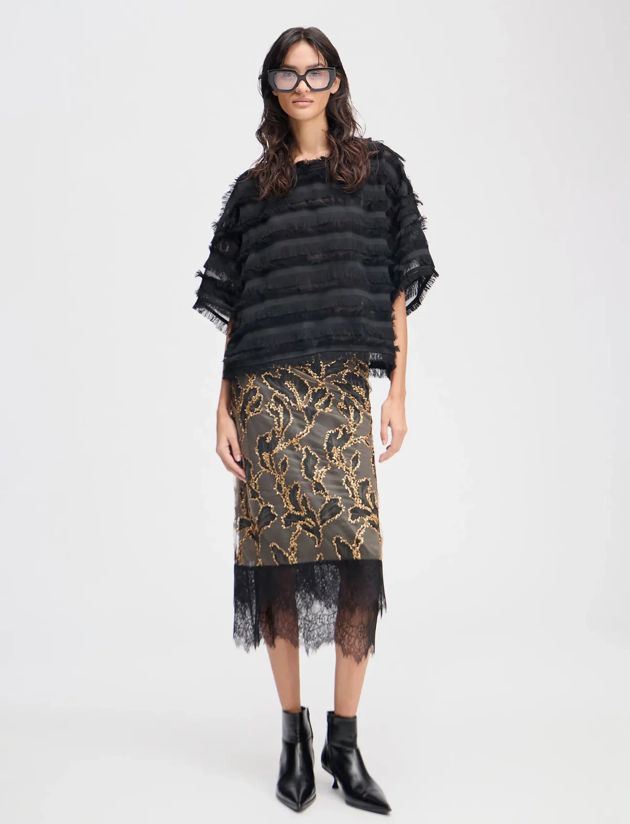 Munthe Lipona - Black - 34