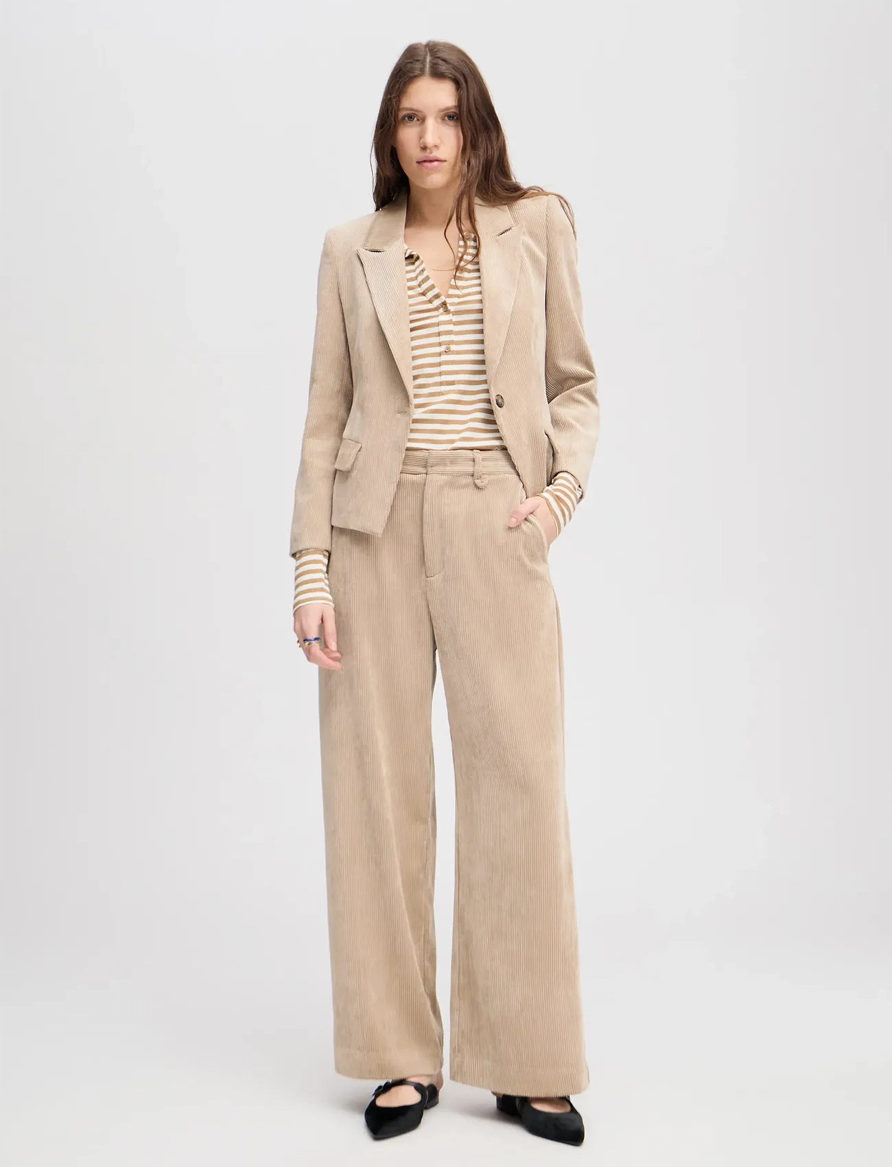 Beige