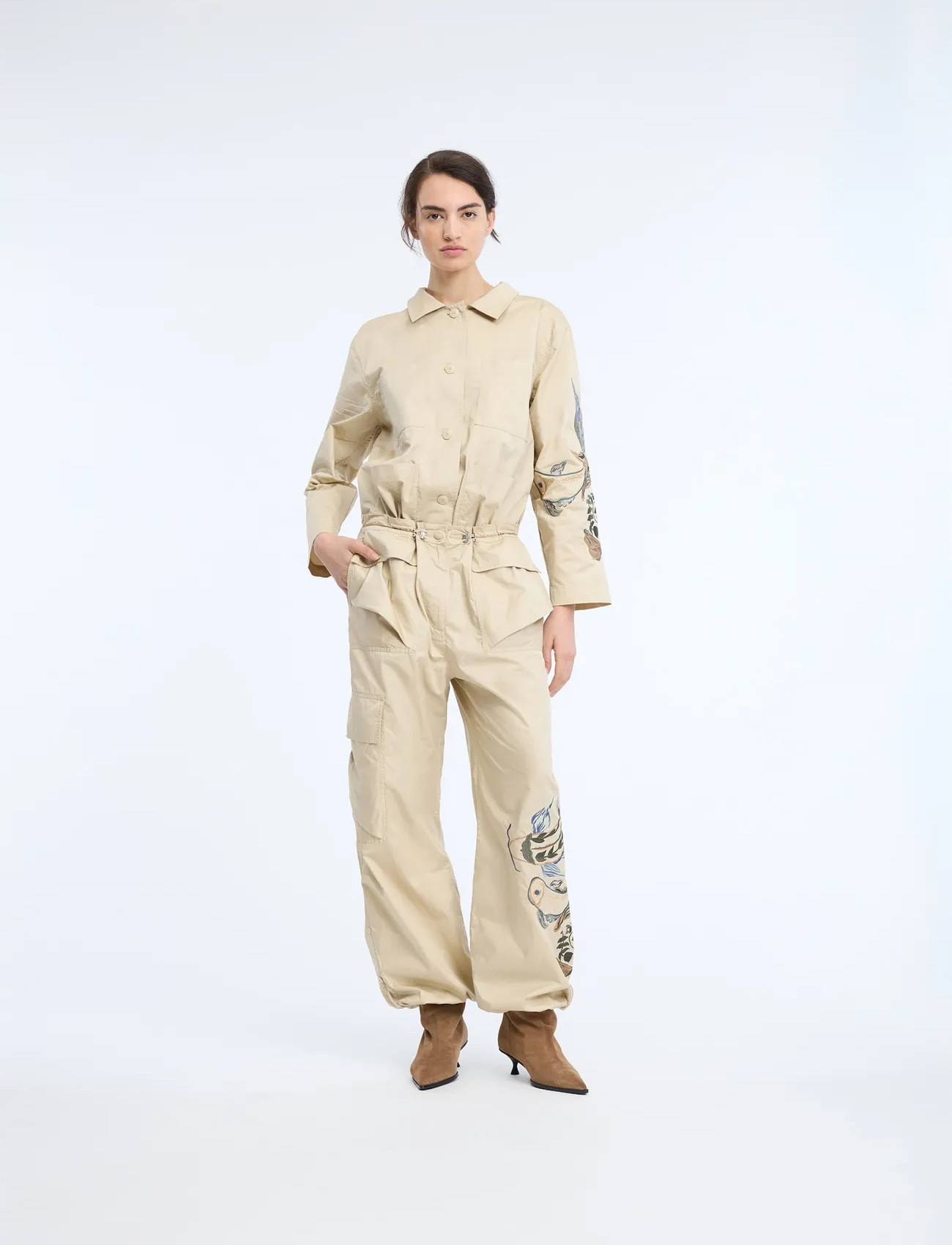 Beige