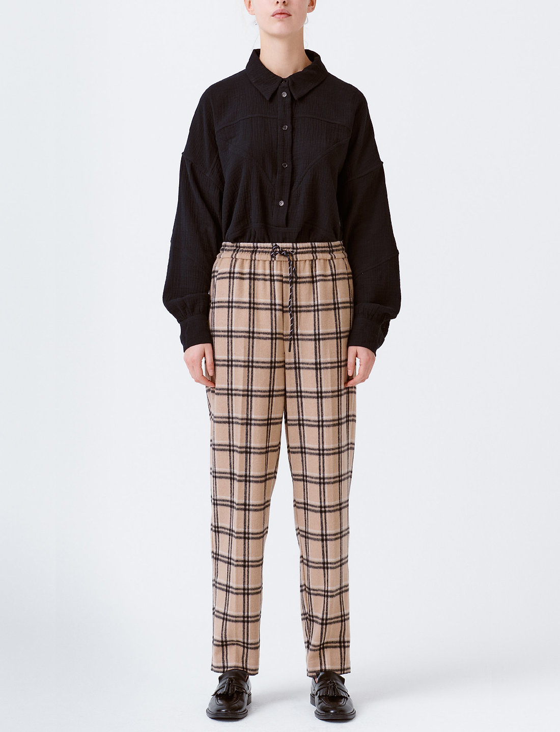 Let's take a rain check tapered pants shop