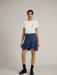 Munthe - CURVE - short skirts - indigo - 2