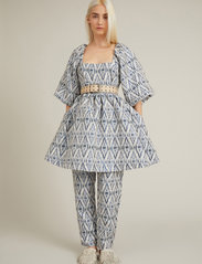 Munthe - CHEW - summer dresses - blue - 3