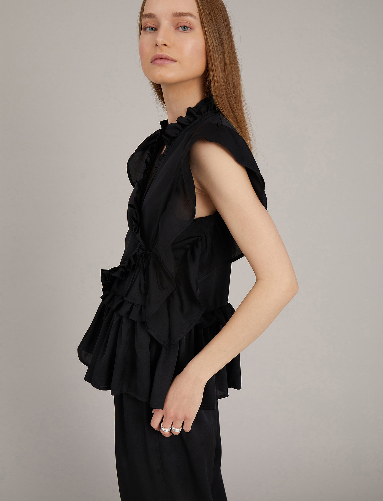 Munthe - VOX - black - 3