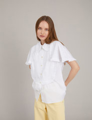 Munthe - VADUA - kortärmade skjortor - white - 2