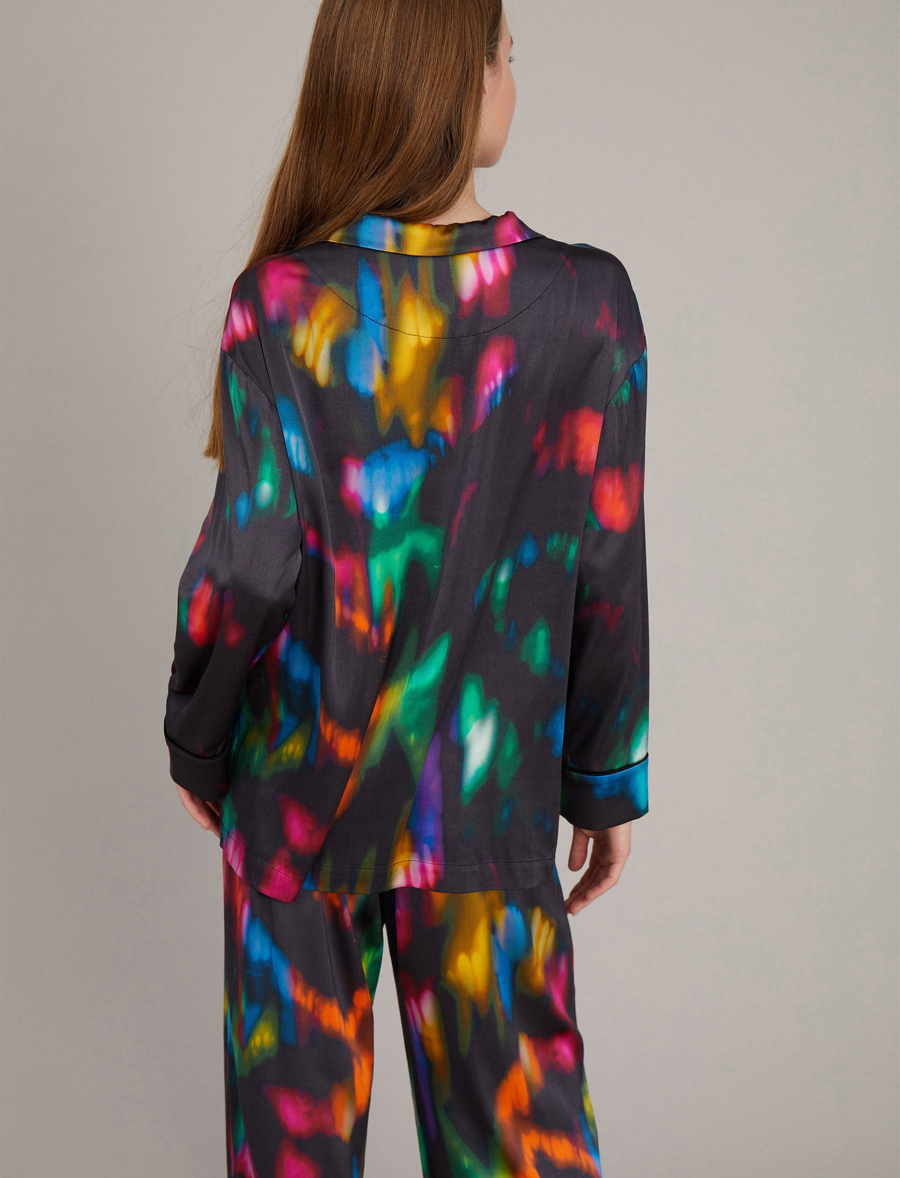 Munthe - VIRTU - black - 3