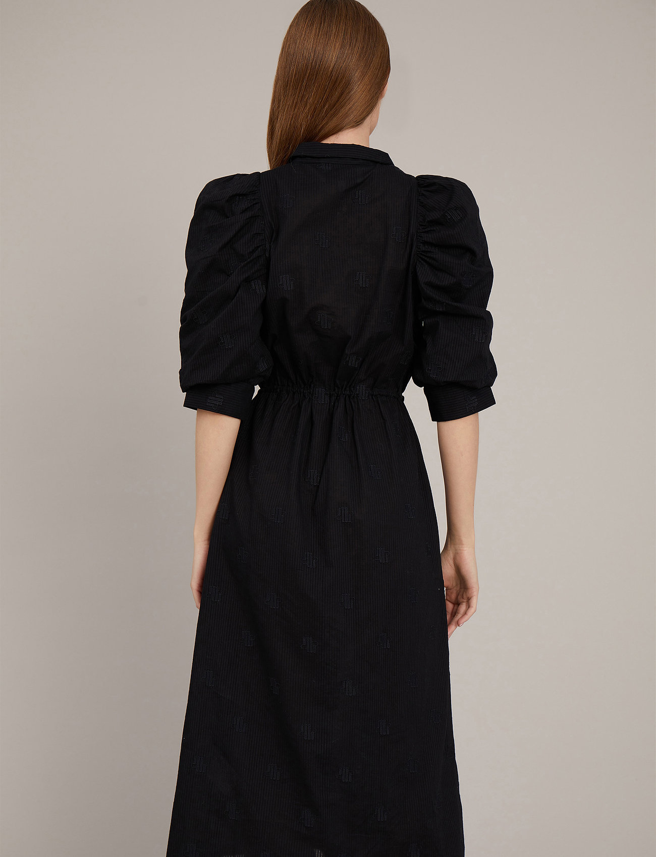 Munthe - VOID - black - 3