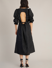Munthe - DOLCINA - vidutinio ilgio suknelės - black - 3