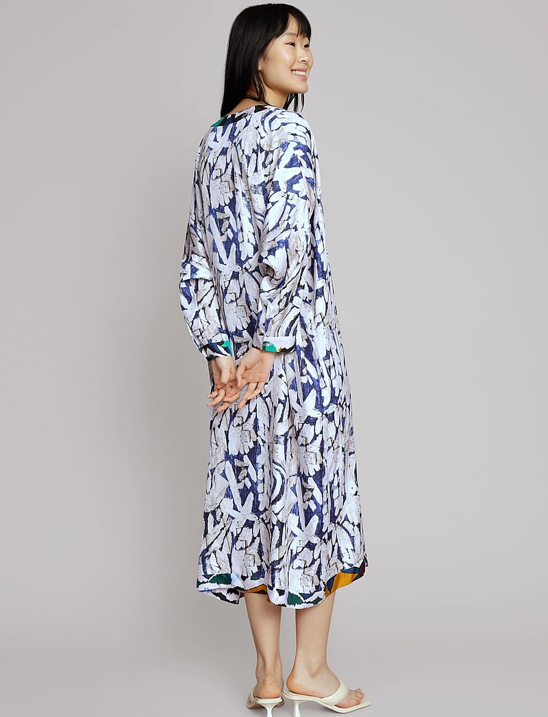 Munthe - ASPERU - sommerkleider - blue - 3