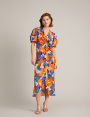 Munthe - GOWNY - maxi dresses - orange - 3